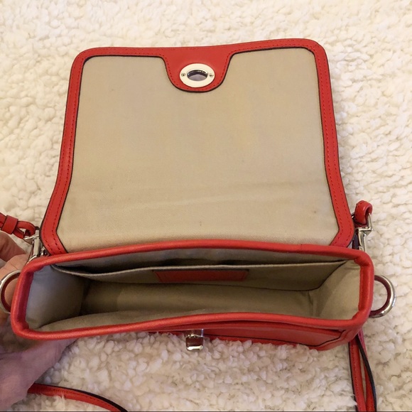 Coach Classic Small Orange Bag. - Picture 5 of 7